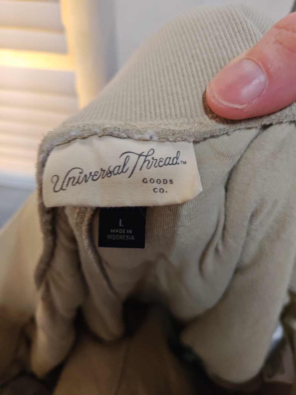 Universal Thread Quilted Jogger Pants Beige - Picture 2 of 4